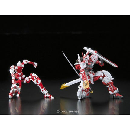 1/144 RG - Astray Red Frame - Gundam Model Kit (Bandai)