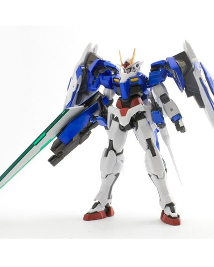 1/144 HG - 00 Raiser + GN Sword 3 - Gundam Model Kit (BANDAI)