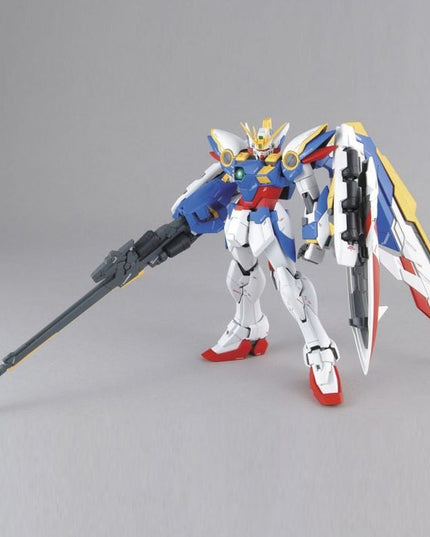 1/100 MG XXXG-01W Wing Gundam EW Ver. Gundam Model Kit (BANDAI)