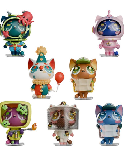 Widdle Baby Big World Cat Figure Blind Boxes (KALEIDOS CREATIVE)