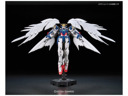 1/144 RG - Wing Gundam Zero EW - Gundam Model kit (BANDAI)TokyoToys