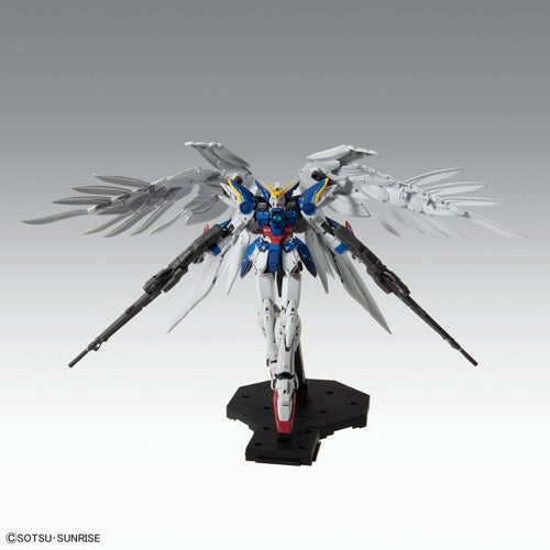 1/100 MG Wing - Wing Gundam Zero EW Ver. Ka - Gundam Model Kit (BANDAI)