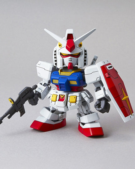 SD Gundam Ex-Standard RX-78-2 Gundam Model Kit (BANDAI)