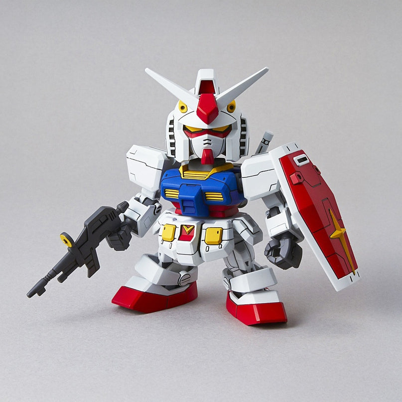 SD Gundam Ex-Standard RX-78-2 Gundam Model Kit (BANDAI)