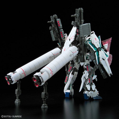 1/144 RG - Gundam Unicorn Full Armour - Gundam Model Kit (Bandai)