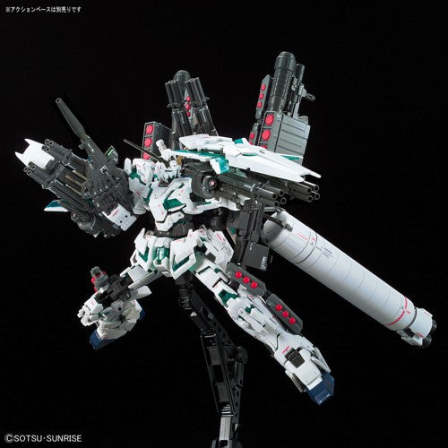 1/144 RG - Gundam Unicorn Full Armour - Gundam Model Kit (Bandai)