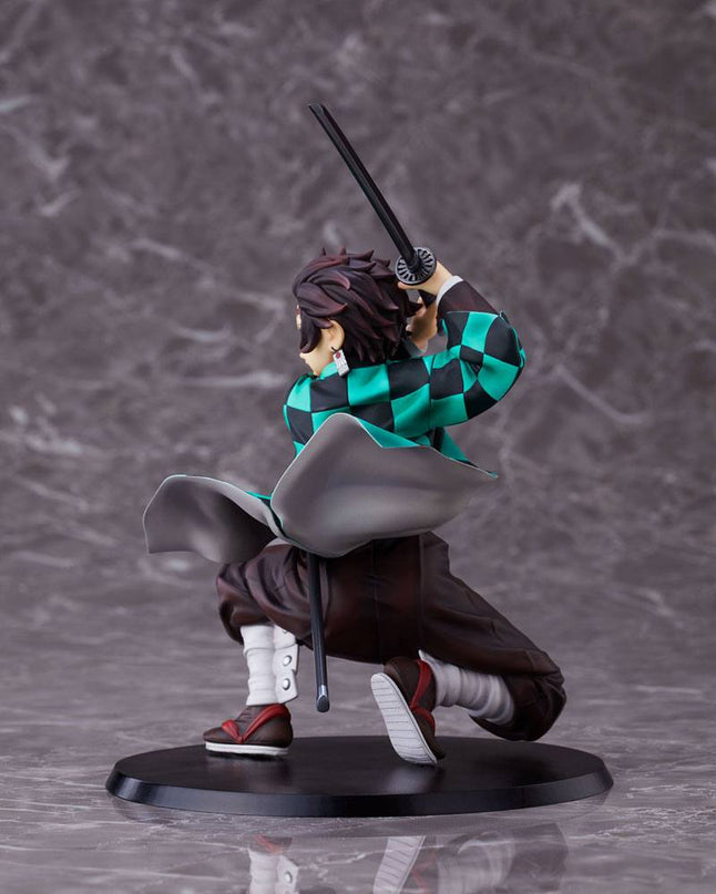 Demon Slayer Kimetsu no Yaiba Statue Tanjiro Kamado (Standard version) 17 cm (ANIPLEX) BOX DAMAGE - G