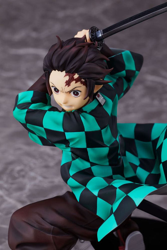Demon Slayer Kimetsu no Yaiba Statue Tanjiro Kamado (Standard version) 17 cm (ANIPLEX) BOX DAMAGE - G