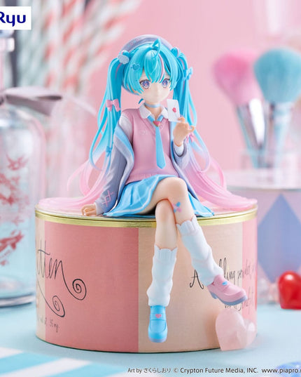 Hatsune Miku - Love Blazer Noodle Stopper PVC Statue 13 cm (FURYU)