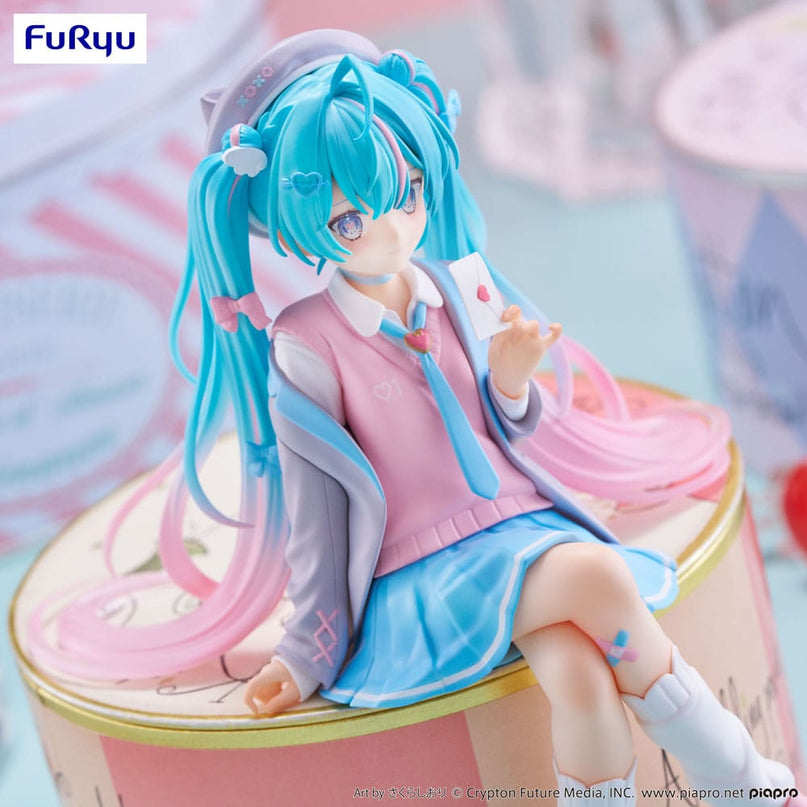 Hatsune Miku - Love Blazer Noodle Stopper PVC Statue 13 cm (FURYU)