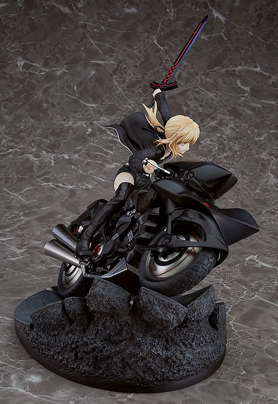 Fate/Grand Order - Saber/Altria Pendragon (Alter) & Cuirassier Noir PVC Statue 1/8 27 cm (GOOD SMILE COMPANY)