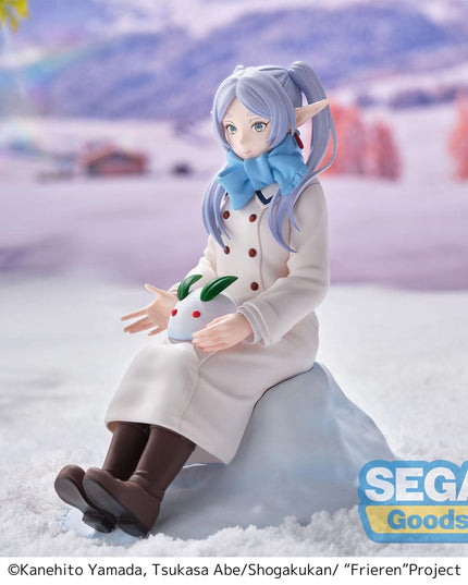 Frieren: Beyond Journey´s End - Frieren Snow Fun Ver. XStellar PVC Statue 14cm (SEGA)