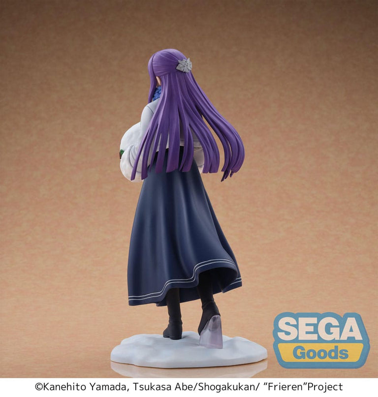 Frieren: Beyond Journey´s End - Fern Snow Fun Ver. XStellar PVC Statue 19 cm (SEGA)