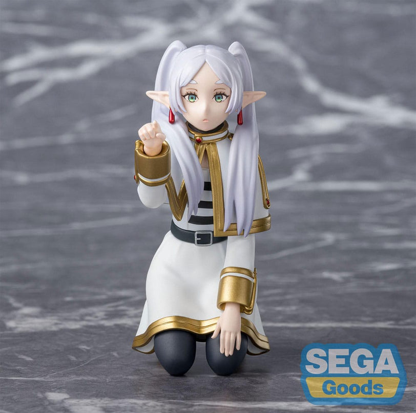 Frieren: Beyond Journey's End - Frieren Poking Something PM Perching PVC Statue 10 cm (SEGA)