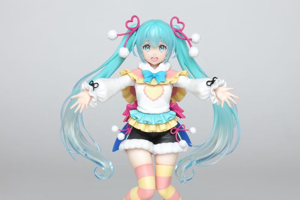 Hatsune Miku - Winter Image Miku Ver. PVC Statue 18 cm (TAITO)