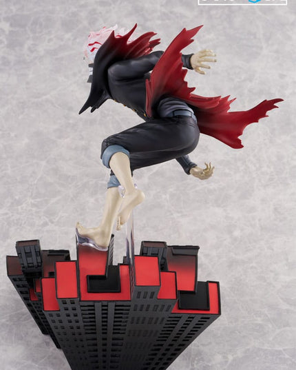 Dandadan Dressta PVC Statue Okarun Transformed 24 cm (TAITO)