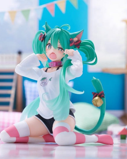 Hatsune Miku - Hatsune Miku Cat Ear T-Shirt Ver. PVC Statue Desktop Cute Figure 13 cm (TAITO)