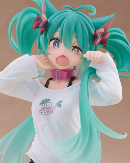 Hatsune Miku - Hatsune Miku Cat Ear T-Shirt Ver. PVC Statue Desktop Cute Figure 13 cm (TAITO)