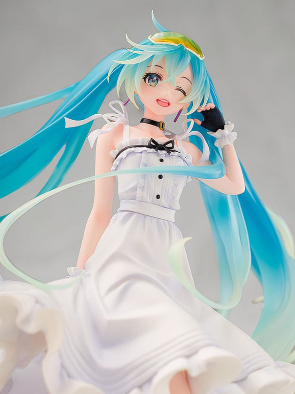 Hatsune Miku - GT Project Original Vacation Style Ver. PVC Statue 1/7 24 cm (WOW) PREORDER NOV